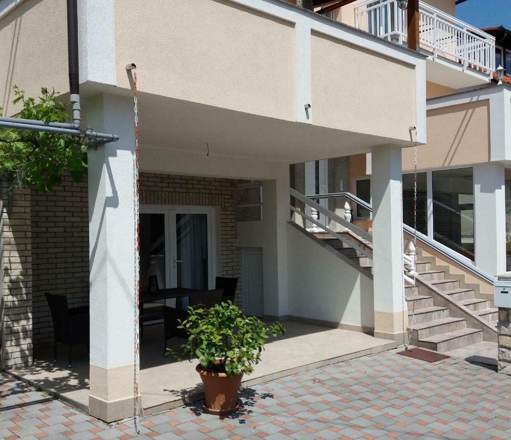 Apartman Luka 리브노 외부 사진